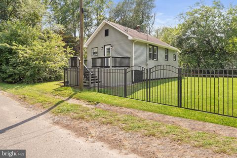 Photo of 113 22nd Avenue, MONROEVILLE, NJ 08343 (MLS # NJGL2064438)