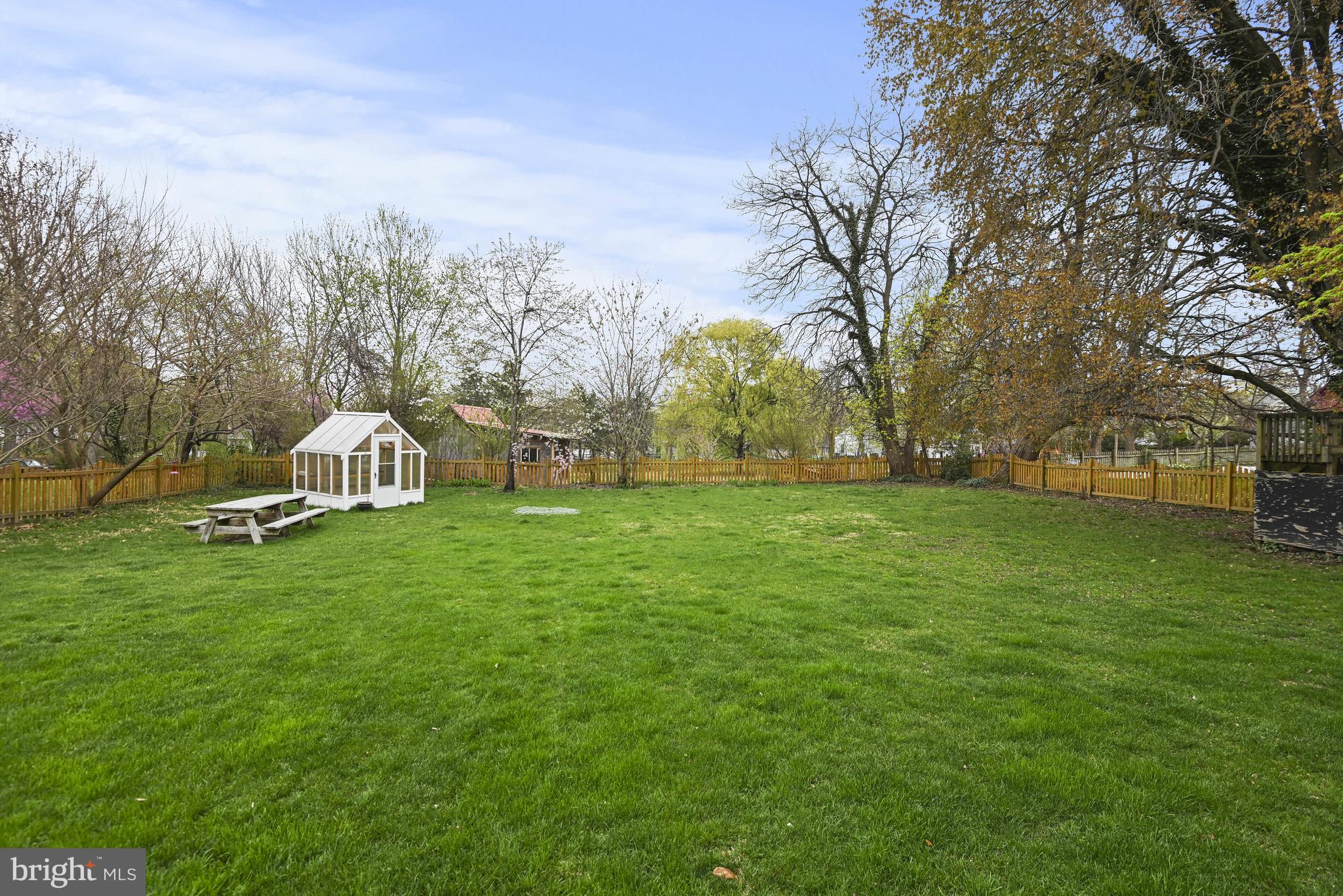 WOODBERRY - Residential