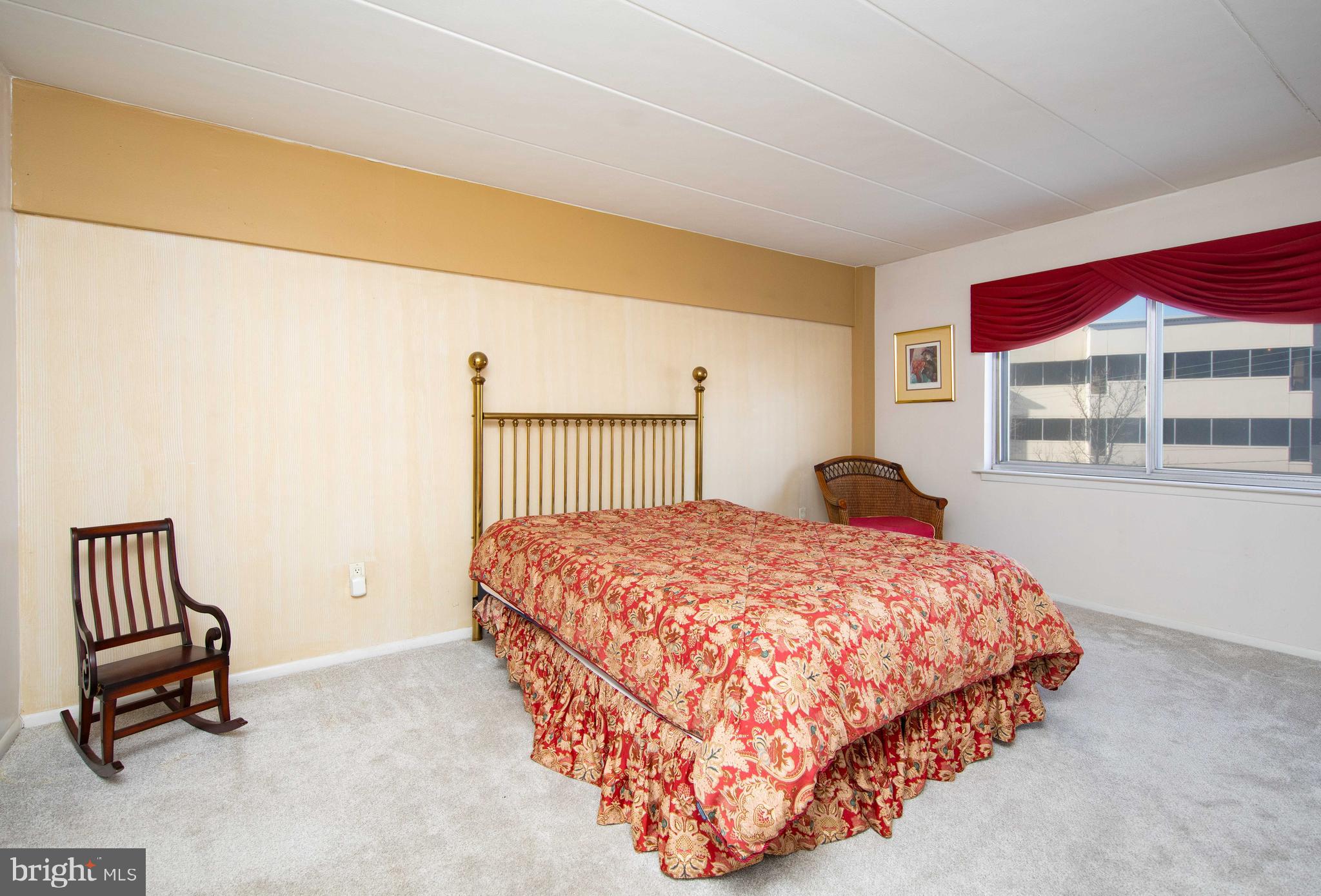 JENKINTOWN - Residential