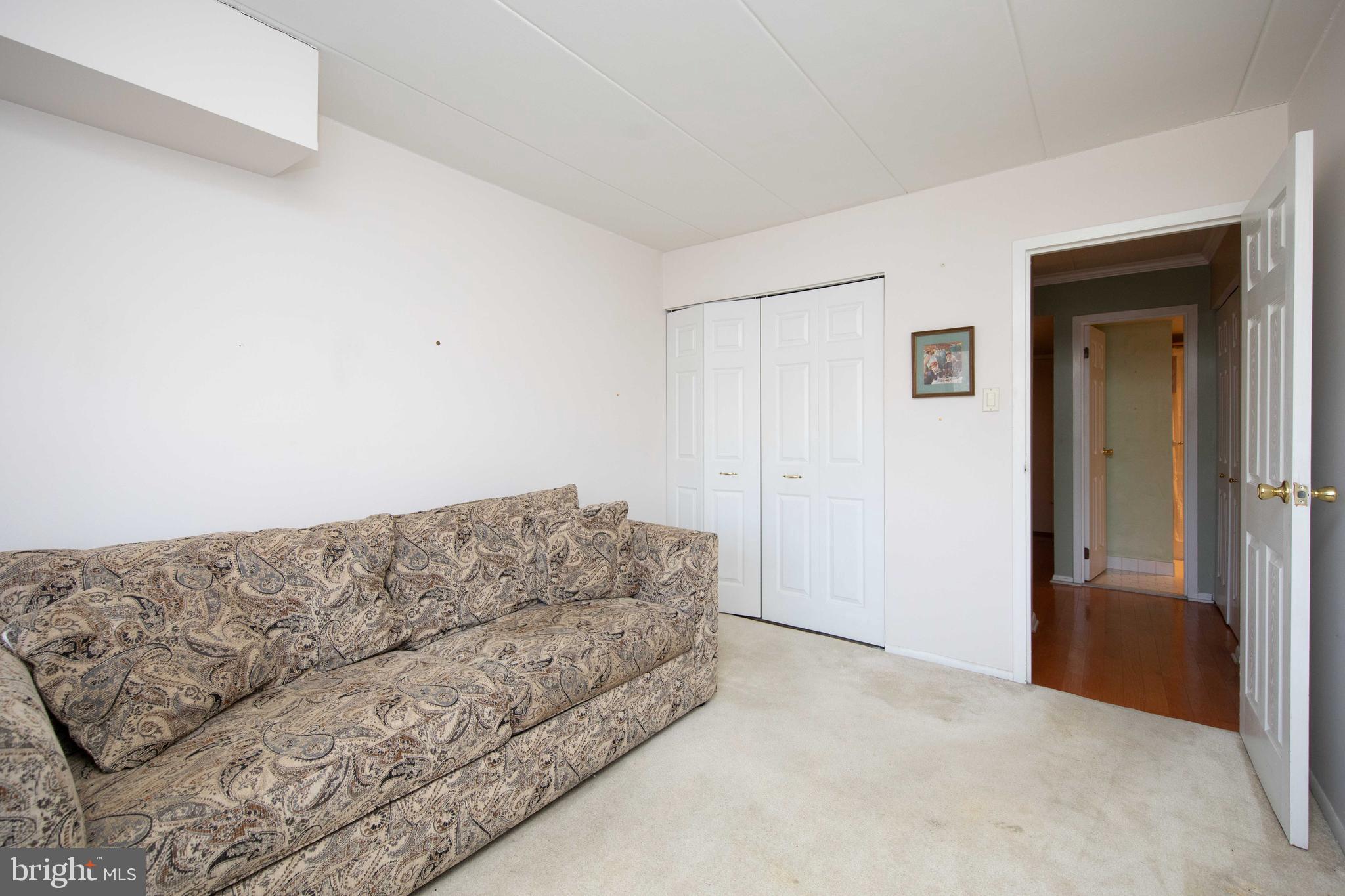 JENKINTOWN - Residential