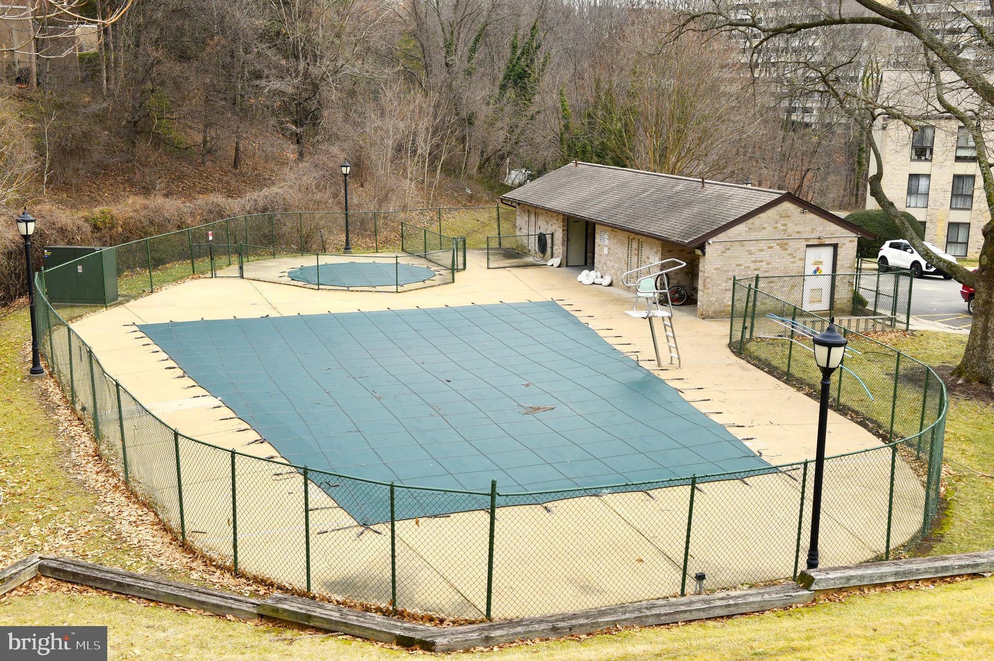 EDSALL BLUFF - Residential