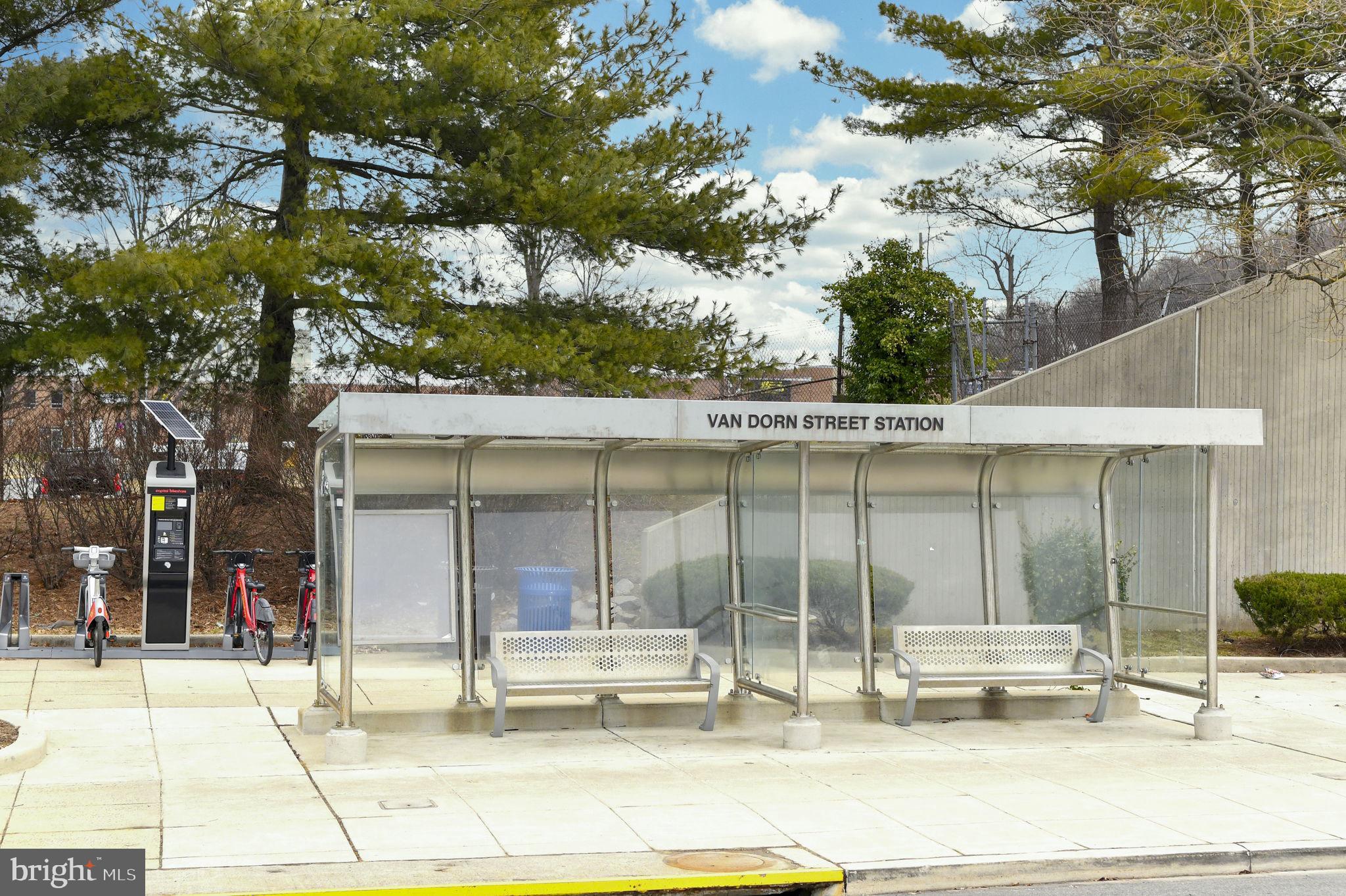 EDSALL BLUFF - Residential