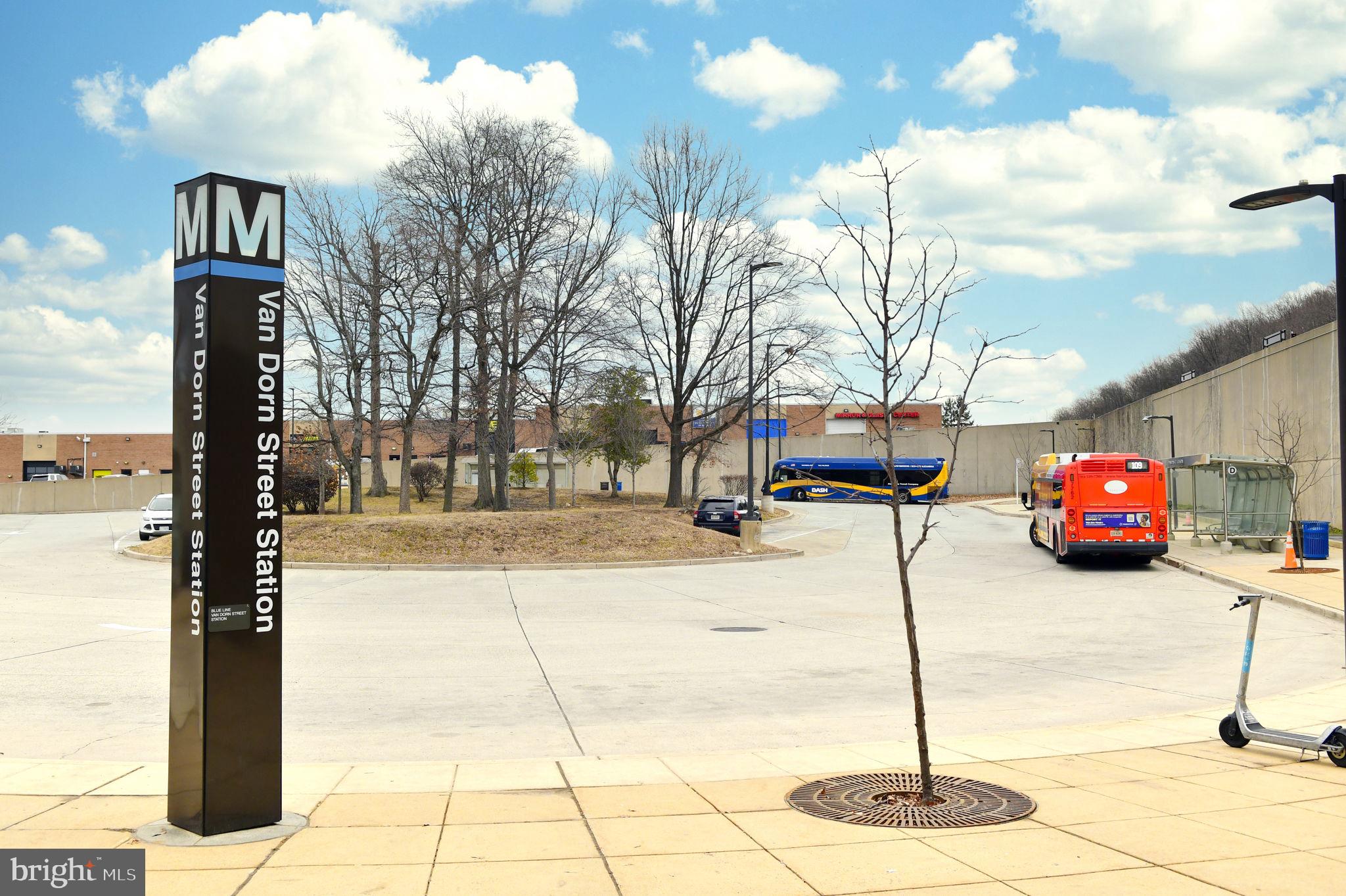 EDSALL BLUFF - Residential