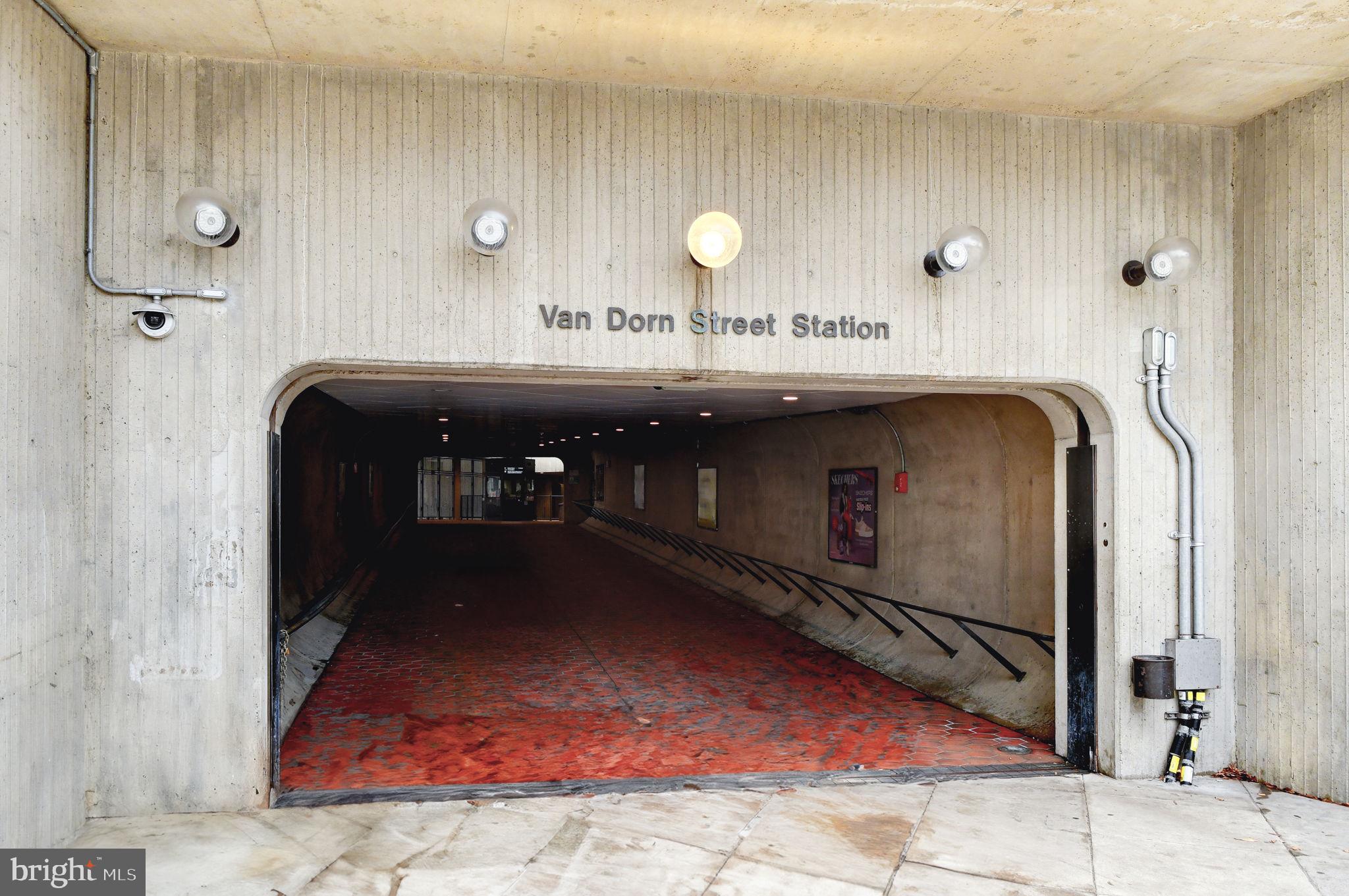 EDSALL BLUFF - Residential