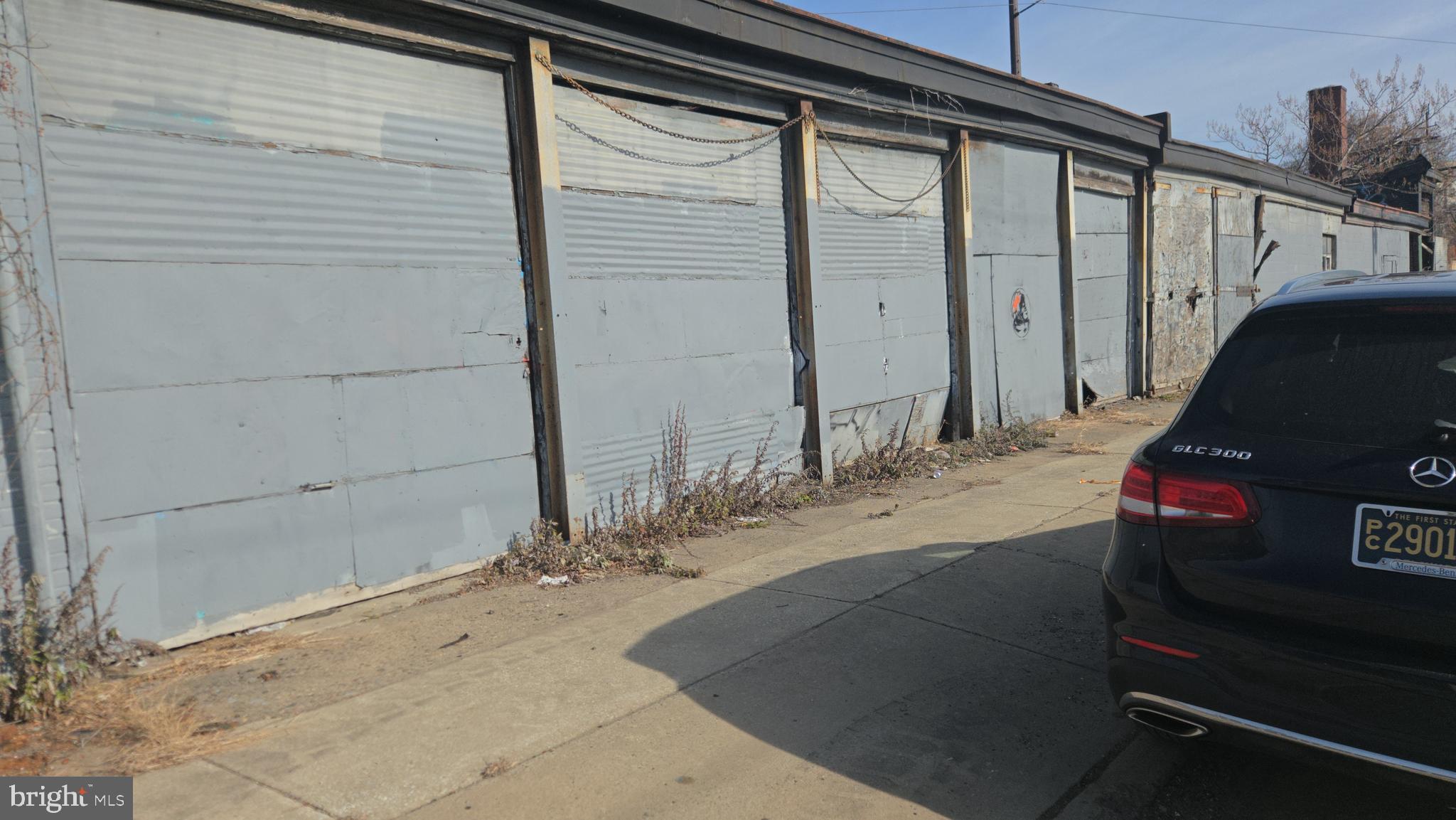 2034 W ALLEGHENY AVENUE