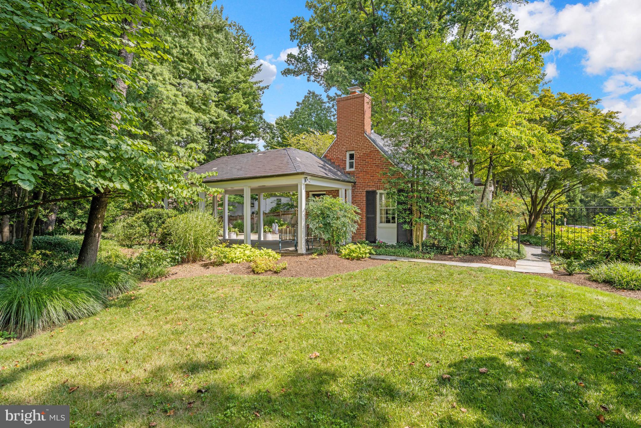 EDGEMOOR - Residential