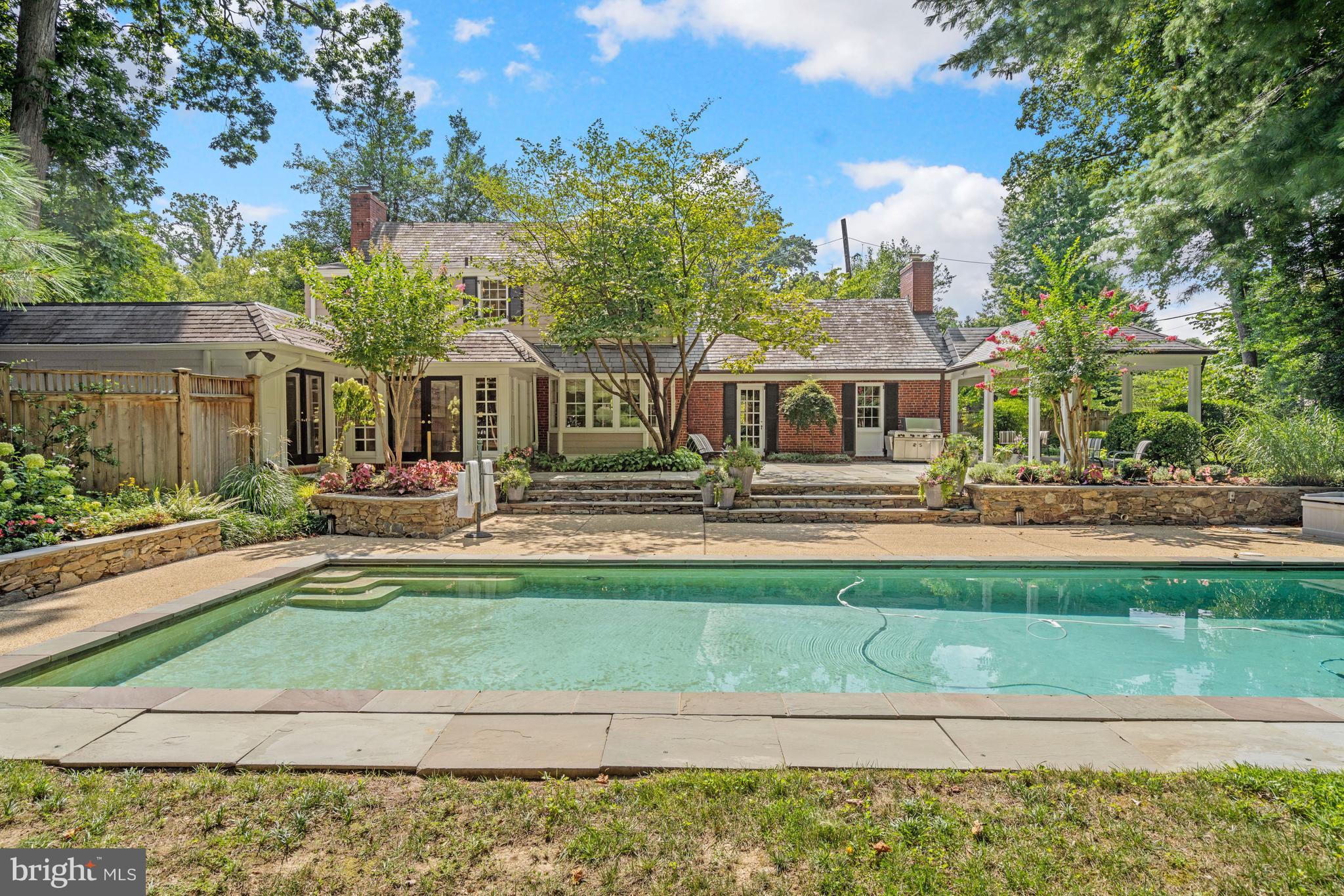 EDGEMOOR - Residential