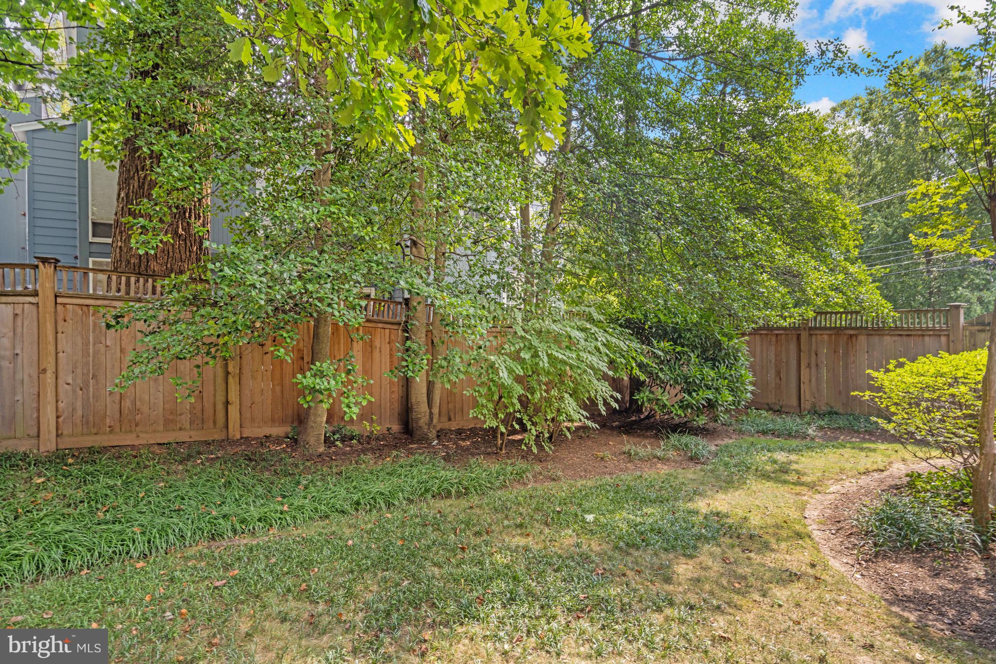 EDGEMOOR - Residential