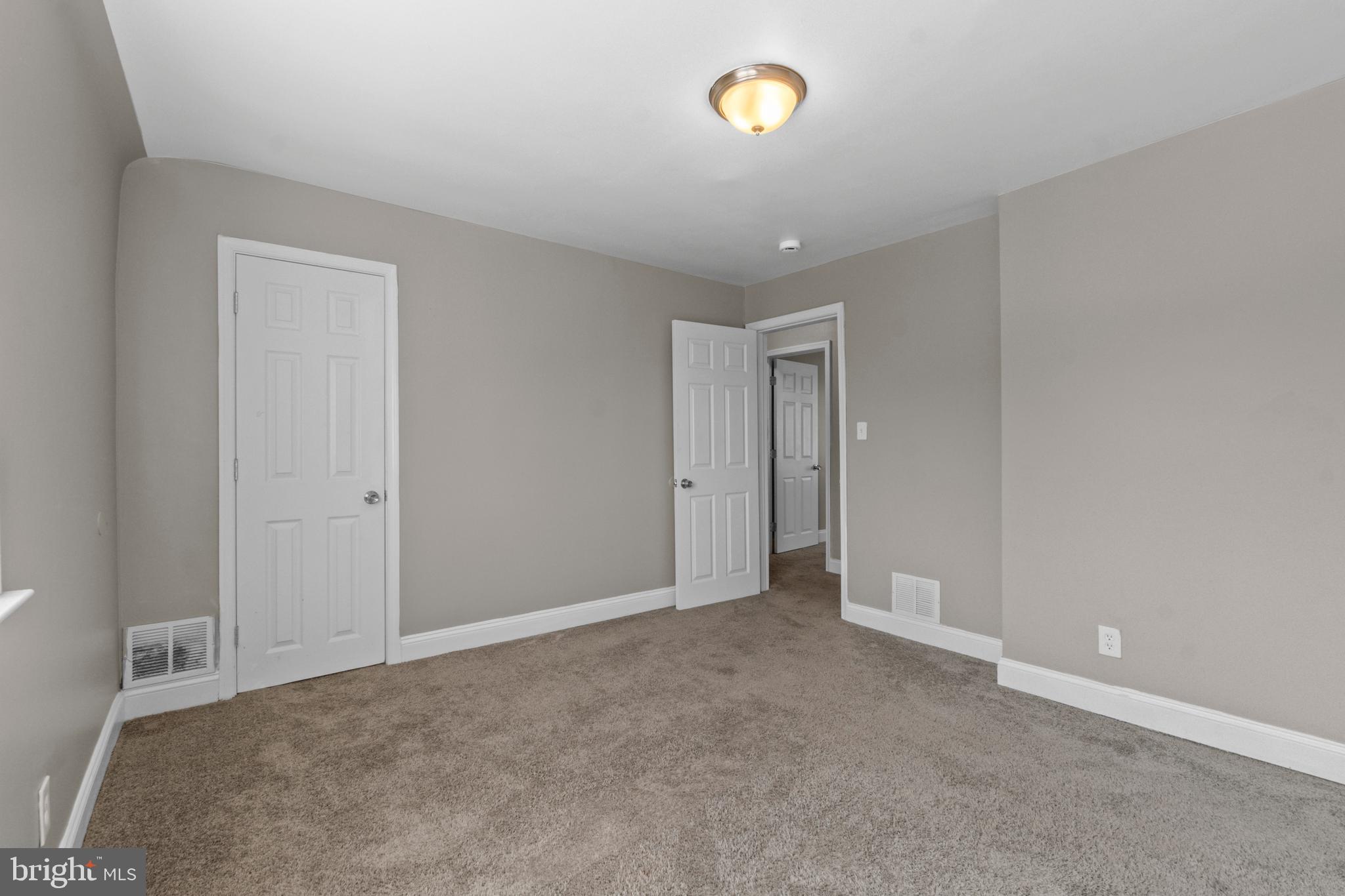 TOWANDA - Residential