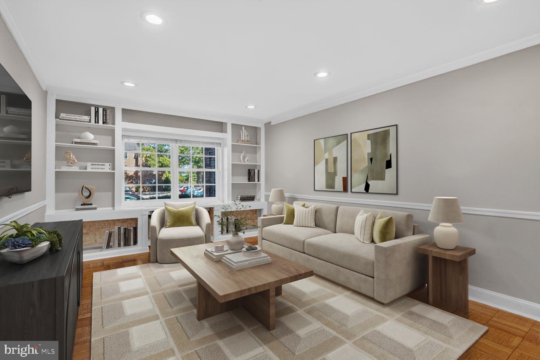 1602 W ABINGDON DRIVE 102