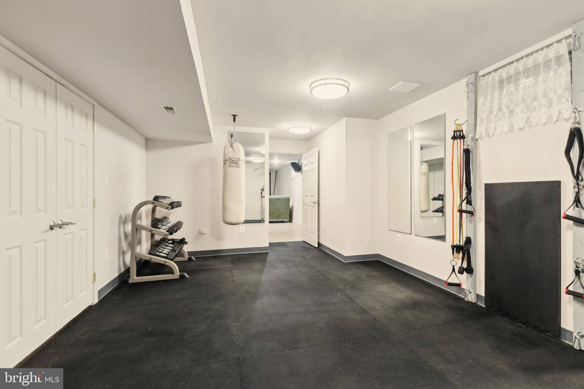 BULL RUN MOUNTAIN ESTATE - Residential