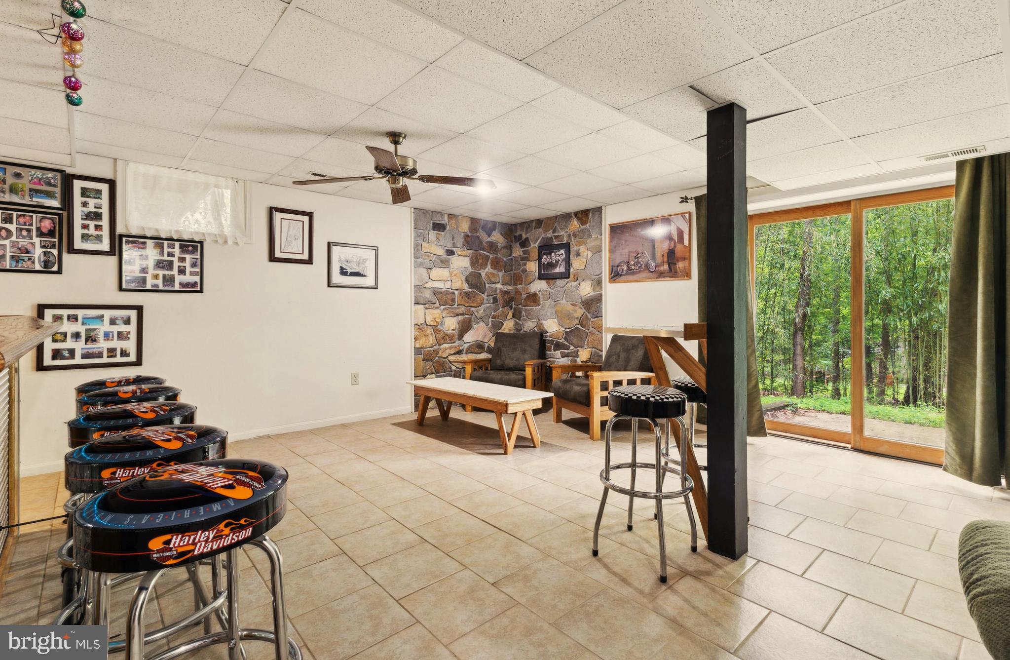 BULL RUN MOUNTAIN ESTATE - Residential