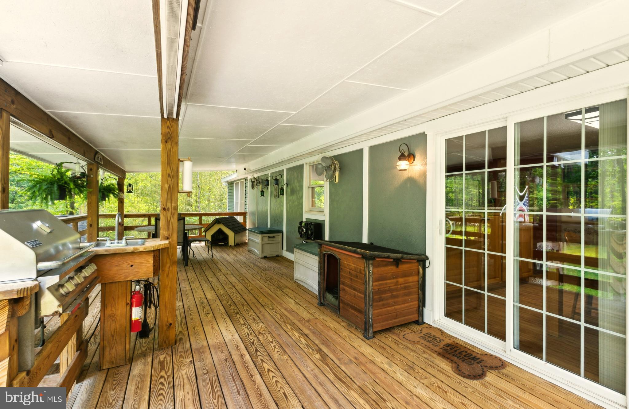 BULL RUN MOUNTAIN ESTATE - Residential