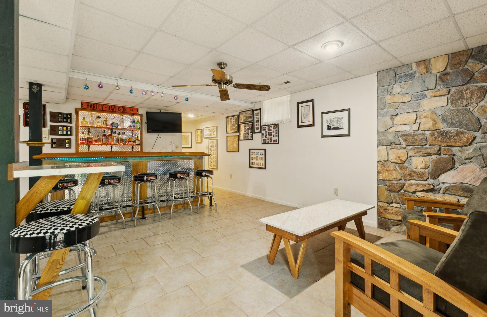 BULL RUN MOUNTAIN ESTATE - Residential