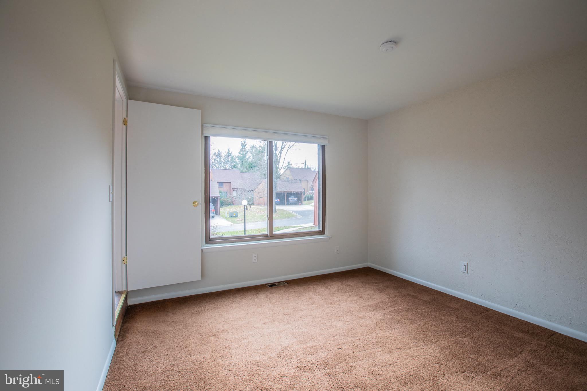 HICKORY RIDGE - Residential Lease