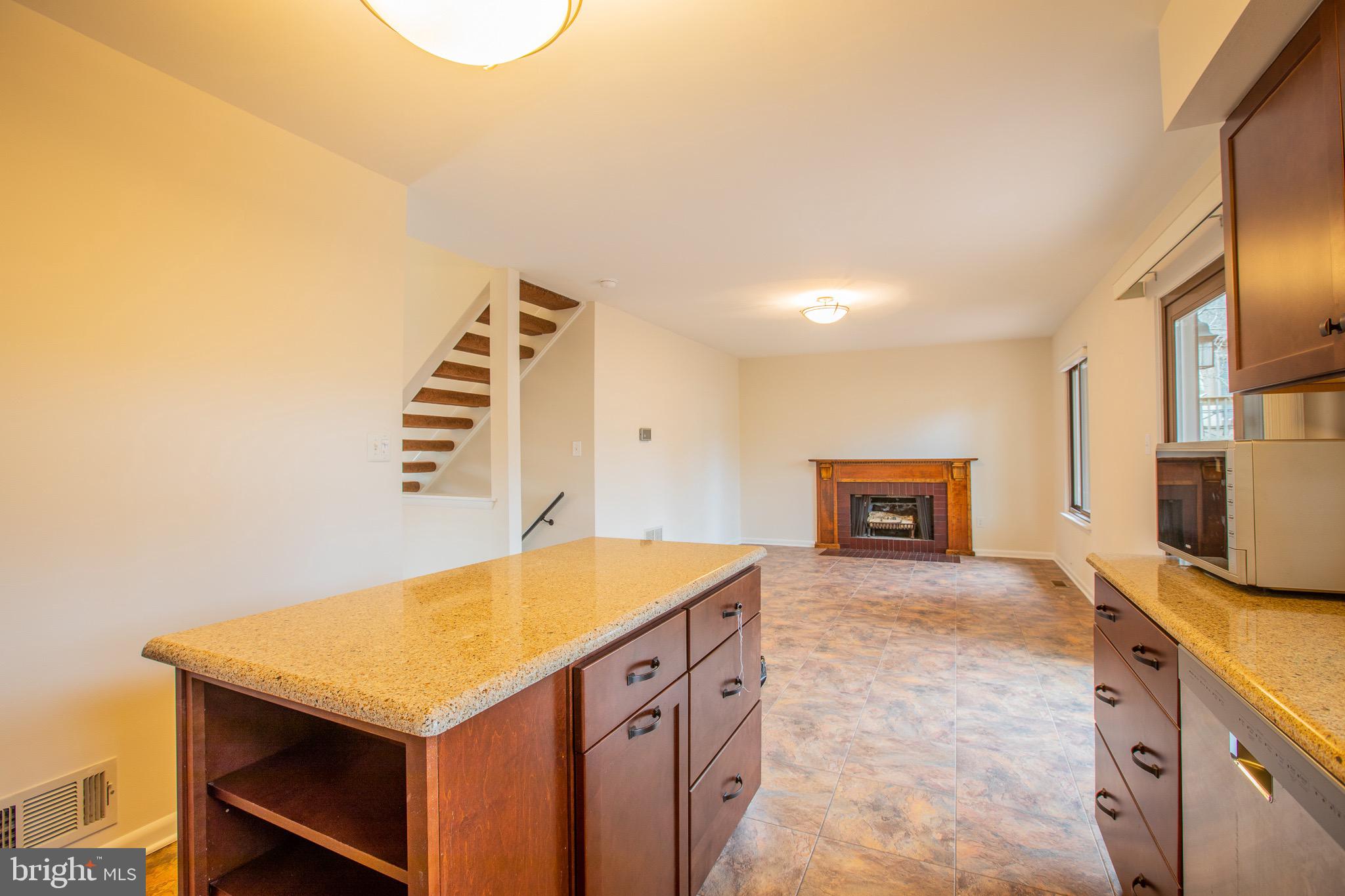 HICKORY RIDGE - Residential Lease