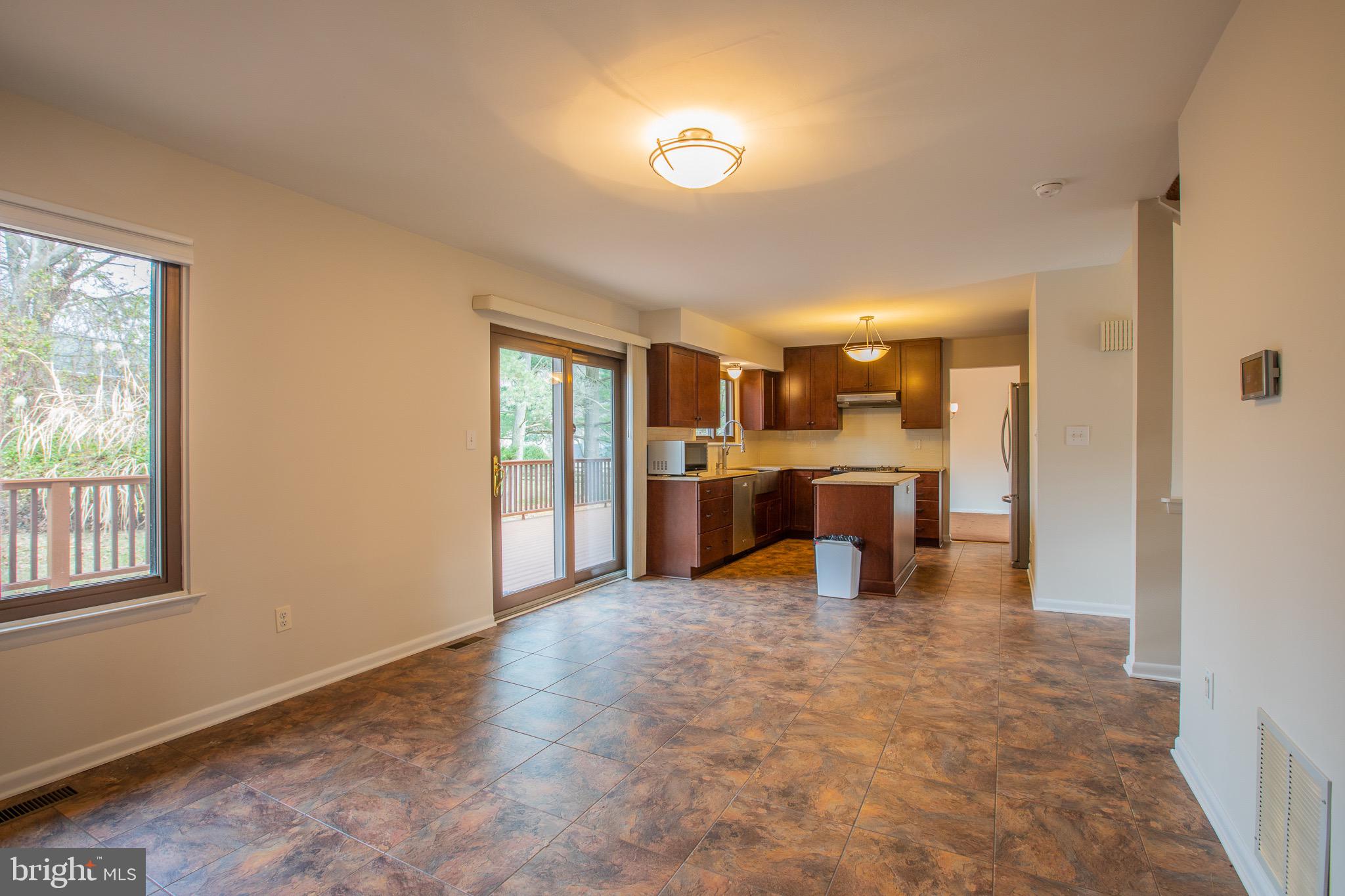 HICKORY RIDGE - Residential Lease