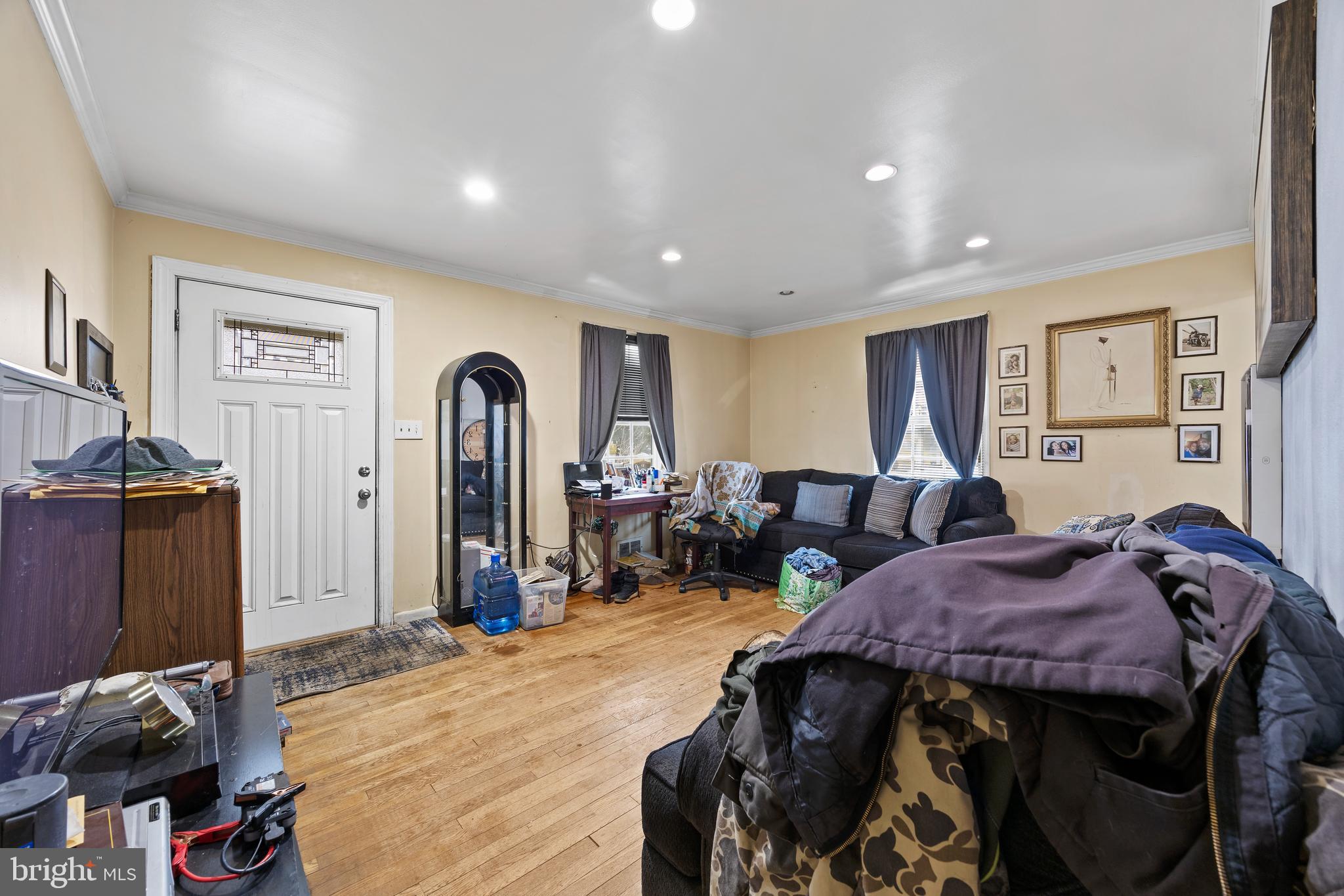 SEAT PLEASANT - Residential