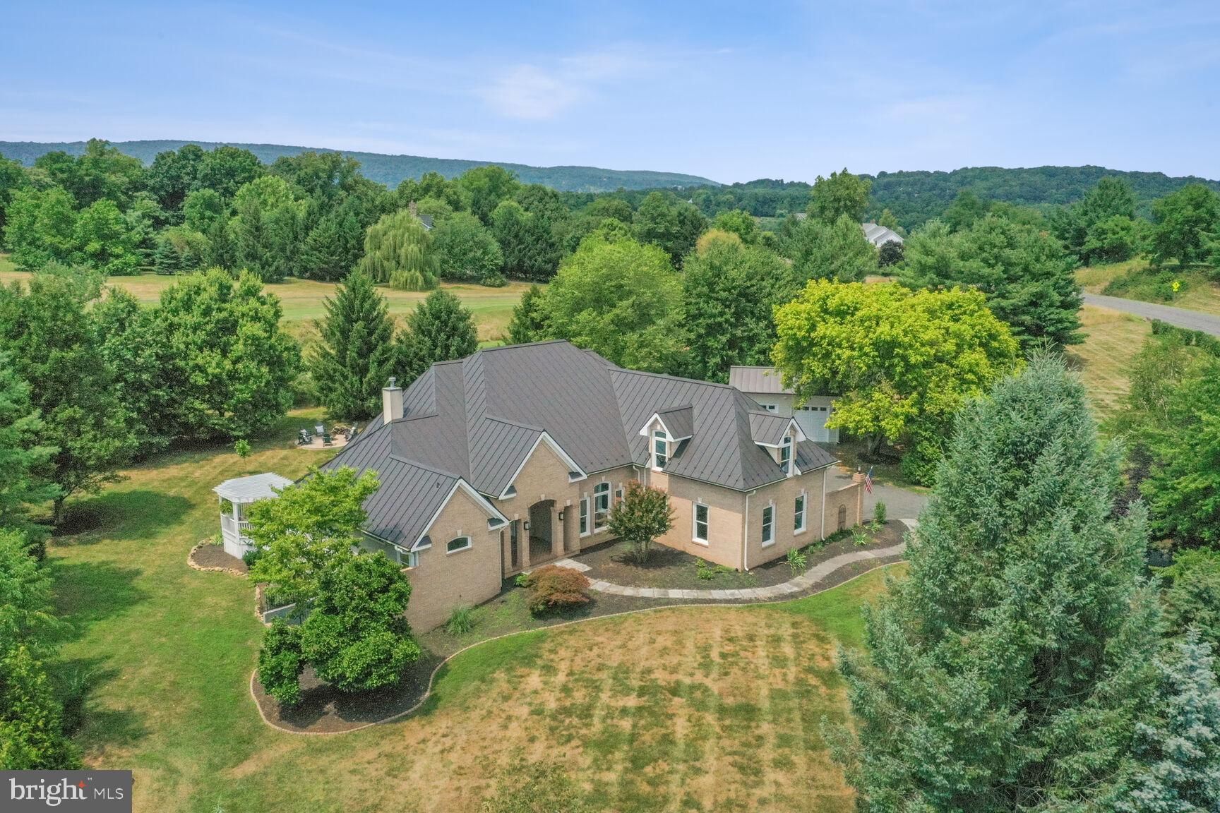 STONELEIGH - Residential