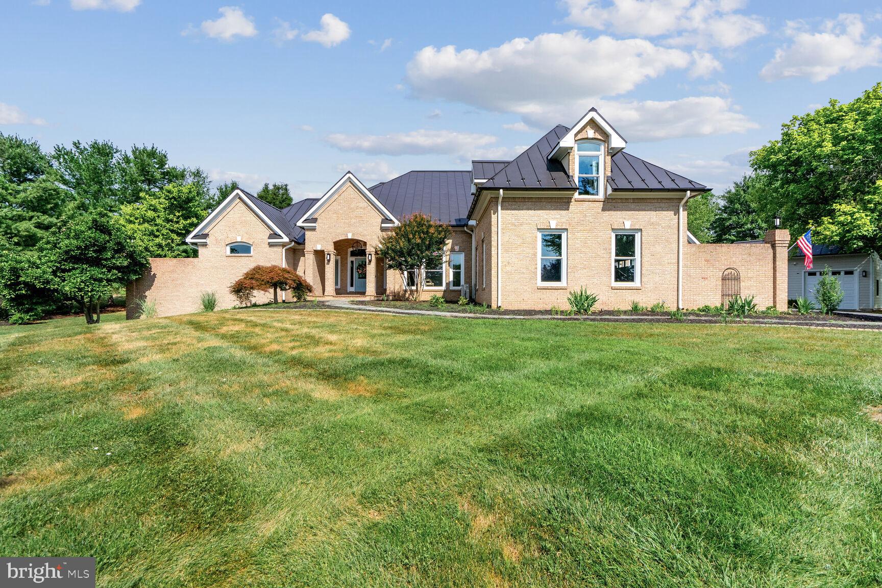 STONELEIGH - Residential