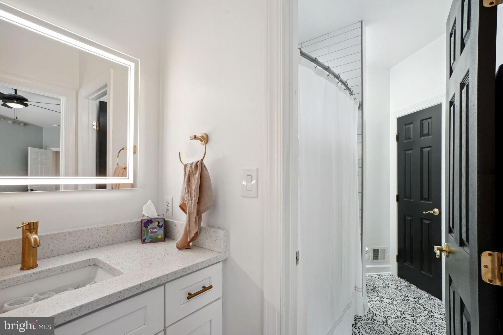 STONELEIGH - Residential