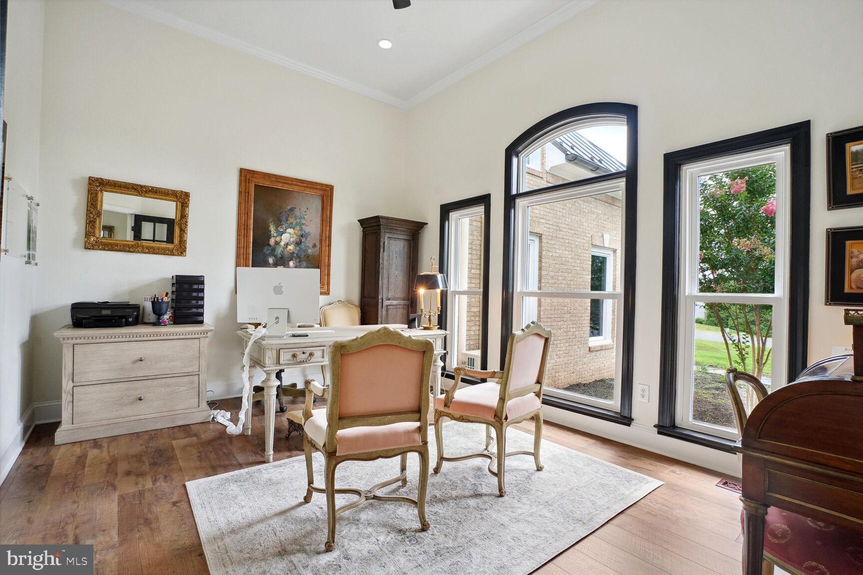 STONELEIGH - Residential