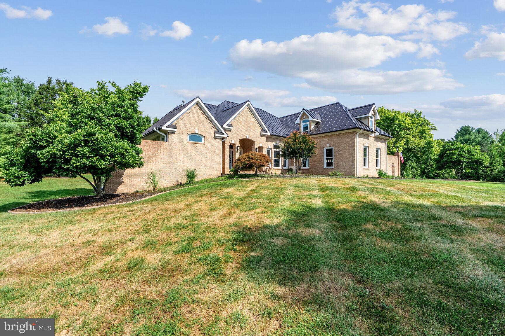 STONELEIGH - Residential