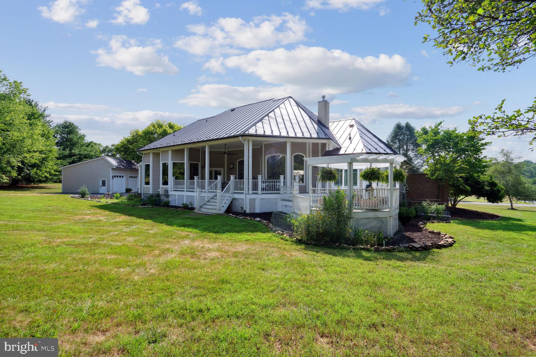 STONELEIGH - Residential