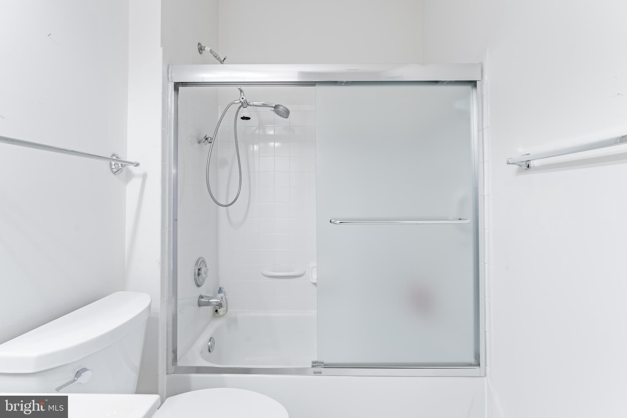 COURTS AT WESCOTT RIDGE - Residential