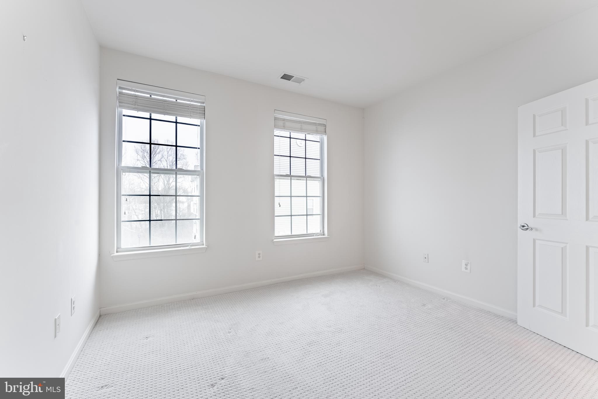 COURTS AT WESCOTT RIDGE - Residential