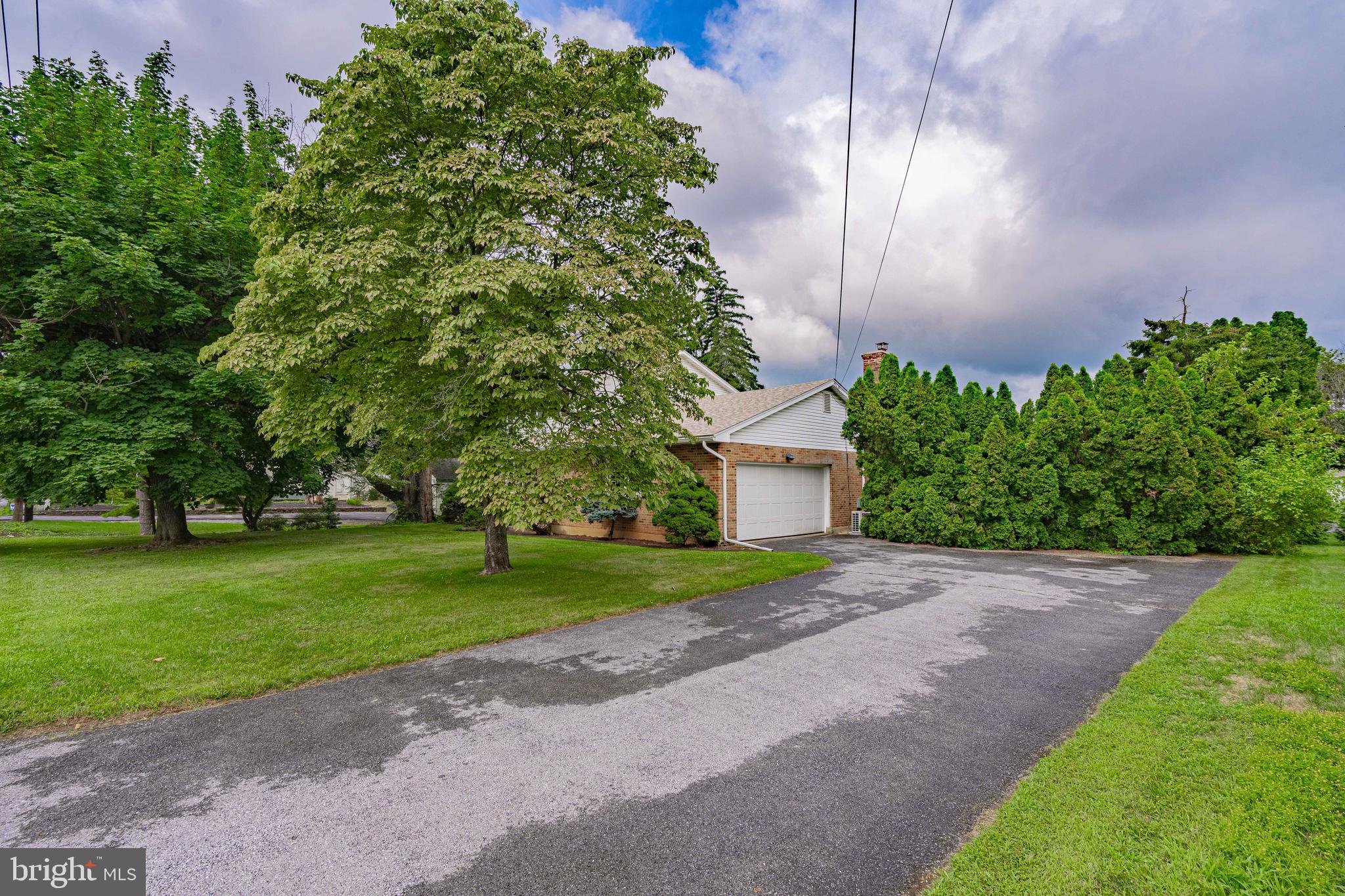 IMPERIAL PARK - Residential