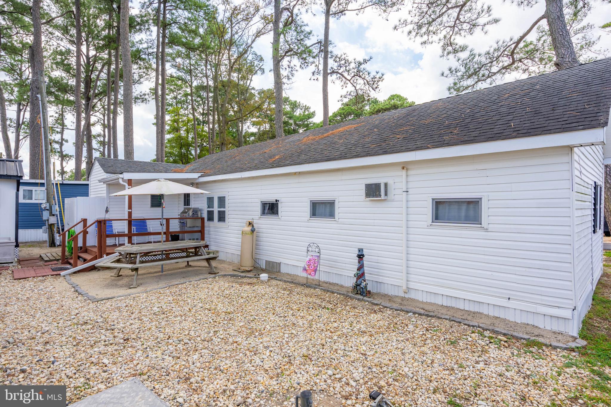 16 OYSTER ROAD