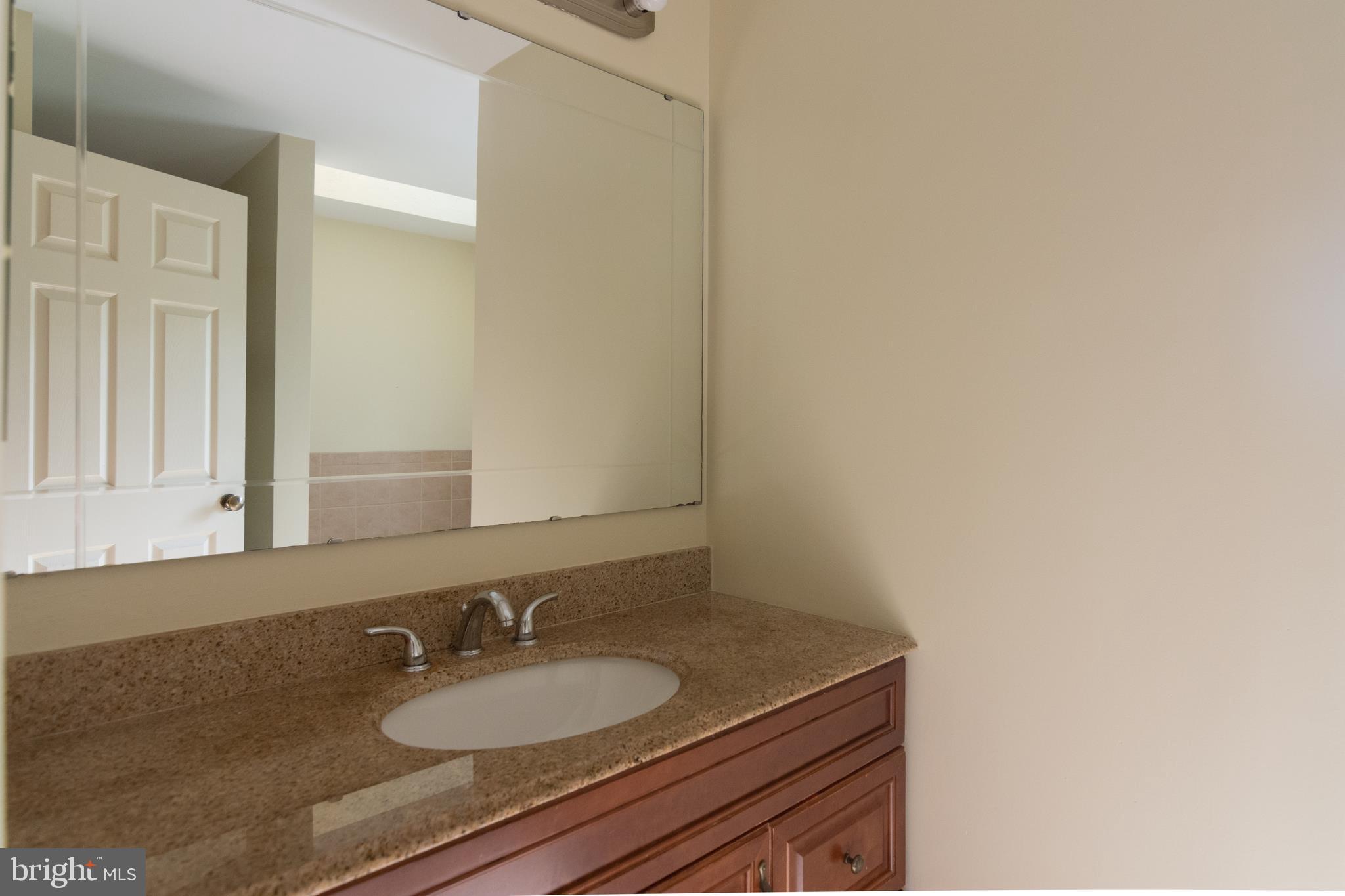 COUNTRY CLUB/LAKE MONTCLAIR - Residential Lease