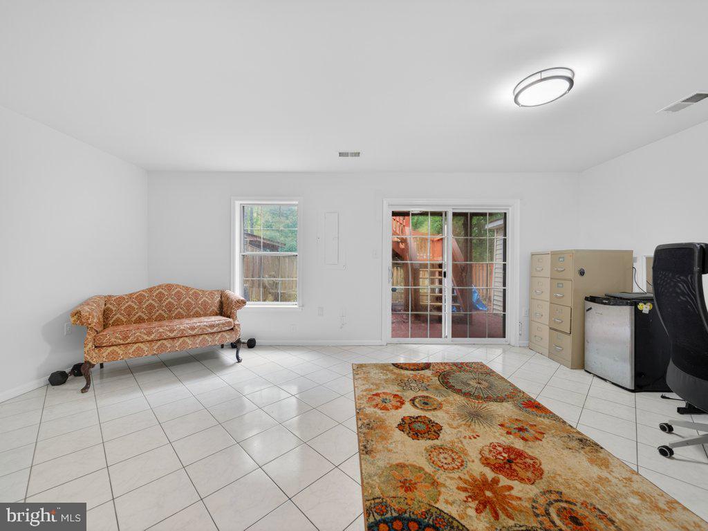 BURKE VILLAGE - Residential