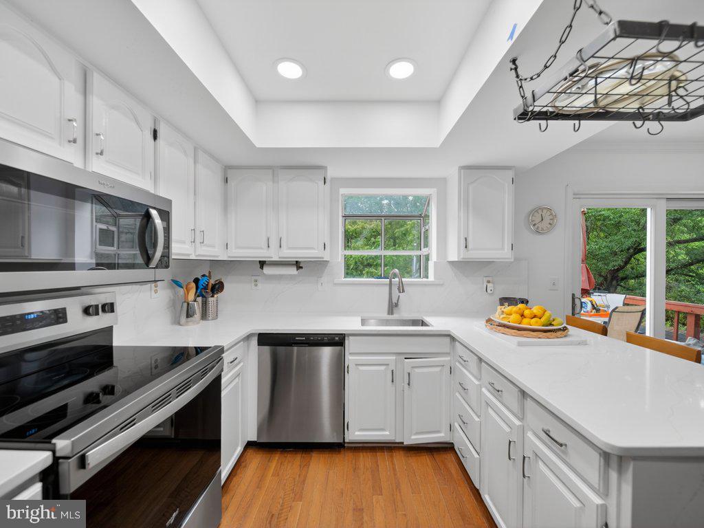 BURKE VILLAGE - Residential
