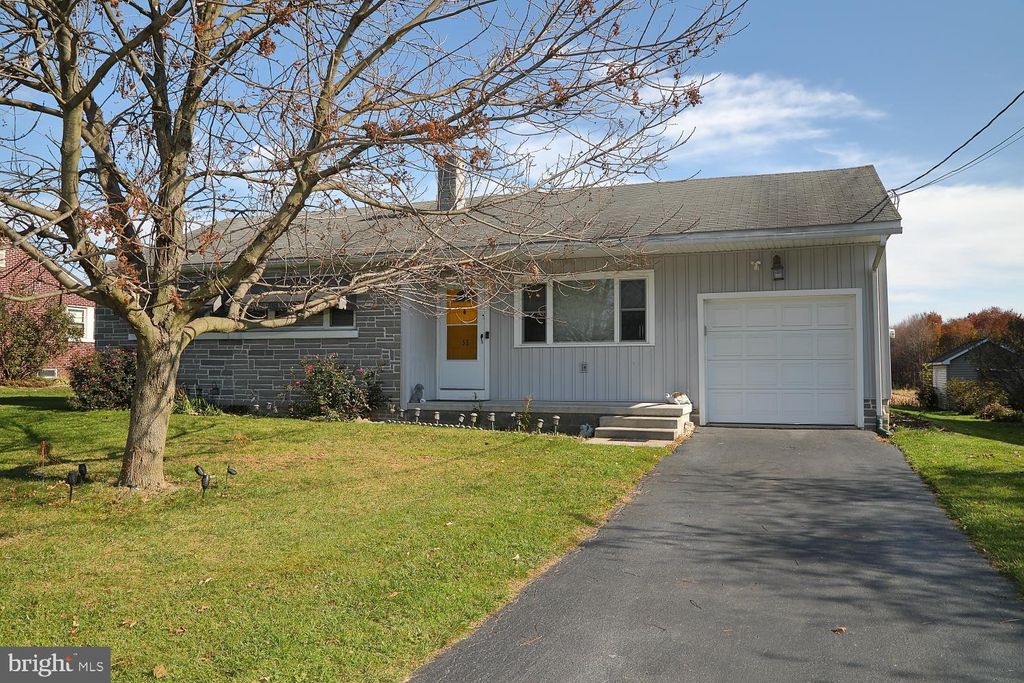 Photo of 33 Linden Street, Leola, PA 17540 (MLS # PALA2043310)