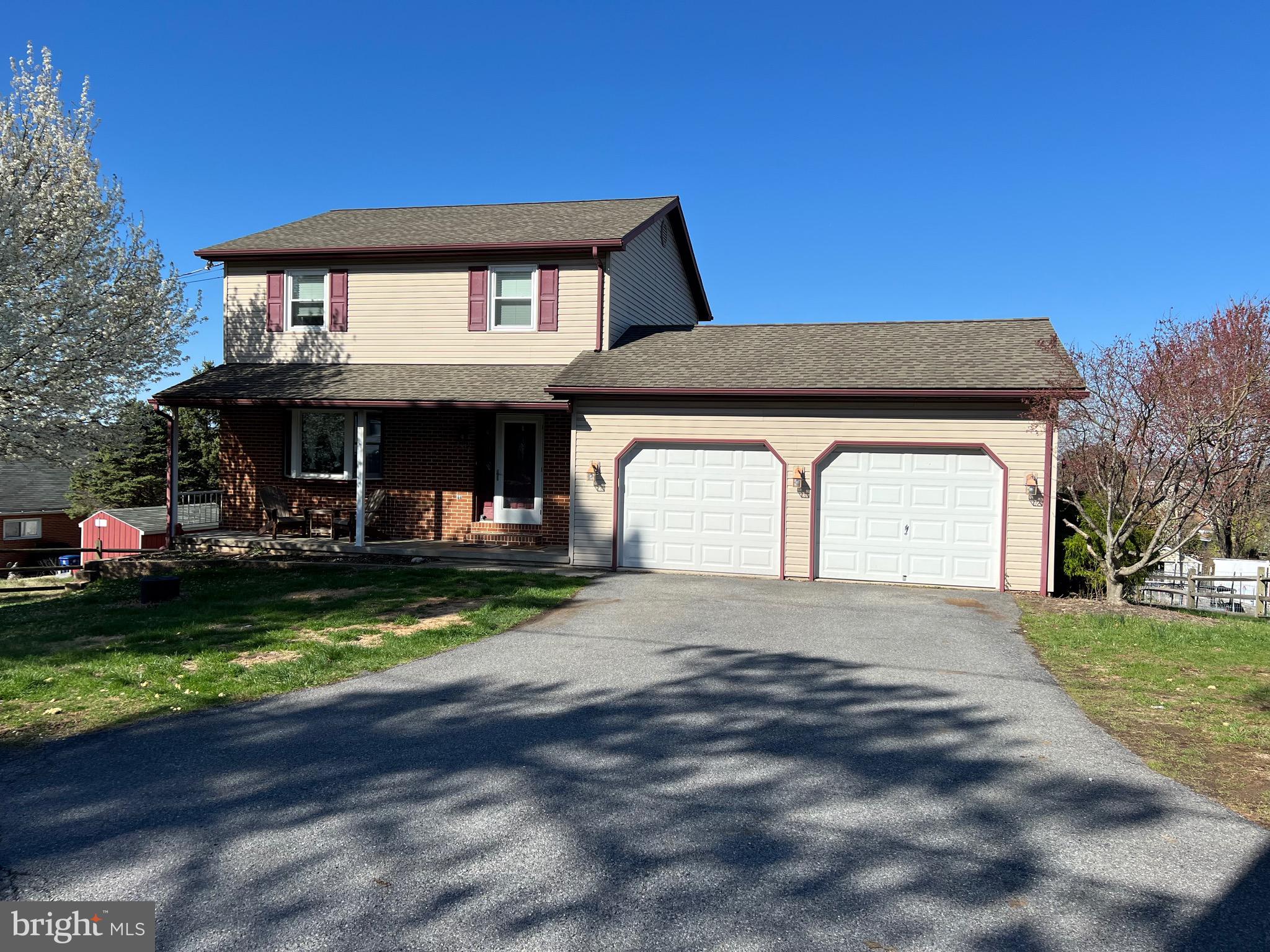 Wow! This unique, 3 Bedroom, 2-story Colonial has loads of features, some of which include a covered Front Porch; Living Room with gas Fireplace; formal Dining Room with Hardwood Flooring; huge Country Kitchen with tile flooring, smooth-top range/microwave, and dishwasher; Dinette with Hardwood Flooring, bump-out Bay Window, doors to side/rear Deck; Balcony Deck off the main bedroom; full "Jack & Jill" Bathroom; Finished Basement Exercise Room and Recreation/Entertainment Room with gas Fireplace; Propane gas heating; Central Air-Conditioning; Central Vacuum system; rear Shed, and much, much more! Don't wait to tour this one!
Please note that all numbers, measurements, and dimensions specified herein are approximations only. Buyer should verify the same, in order to satisfy self.