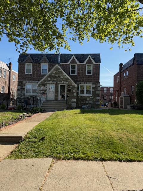 OXFORD CIRCLE - Residential