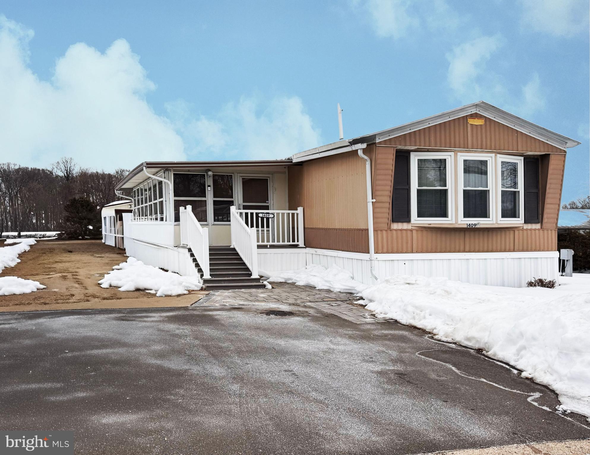 EASTERN DAWN MHP - Residential