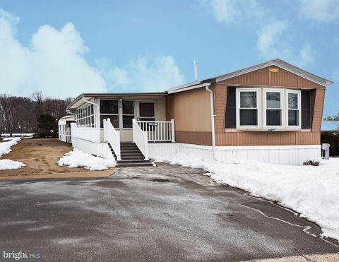 Mobile Home For Sale - 1409 Holly Drive Dr #T 1409<br/> FEASTERVILLE TREVOSE, PA 19053