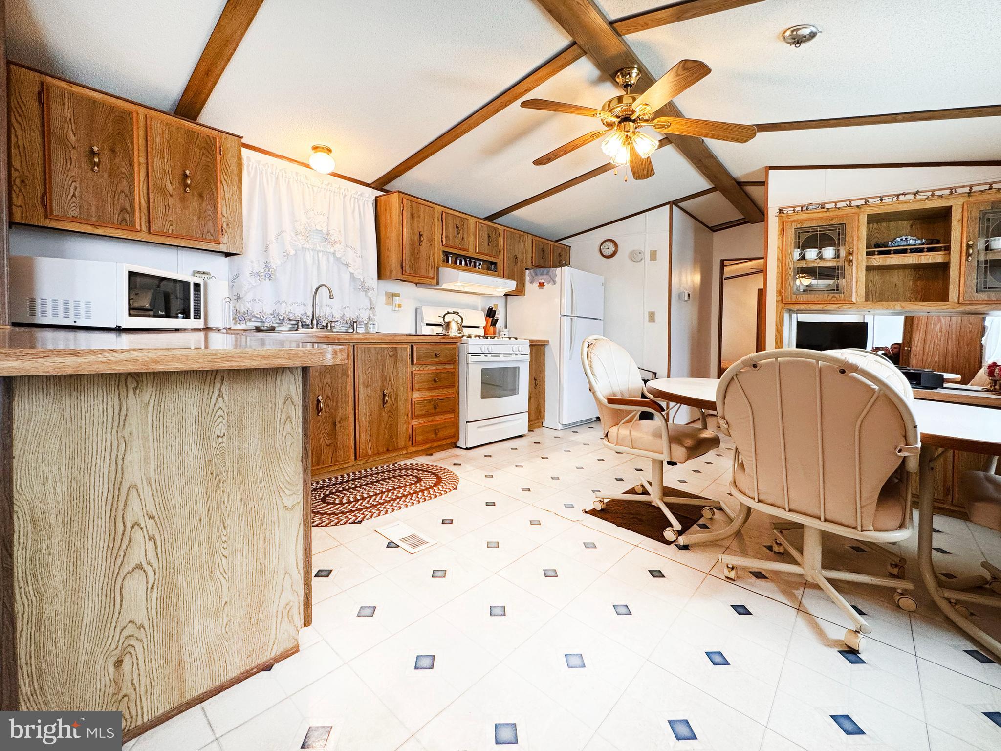 EASTERN DAWN MHP - Residential