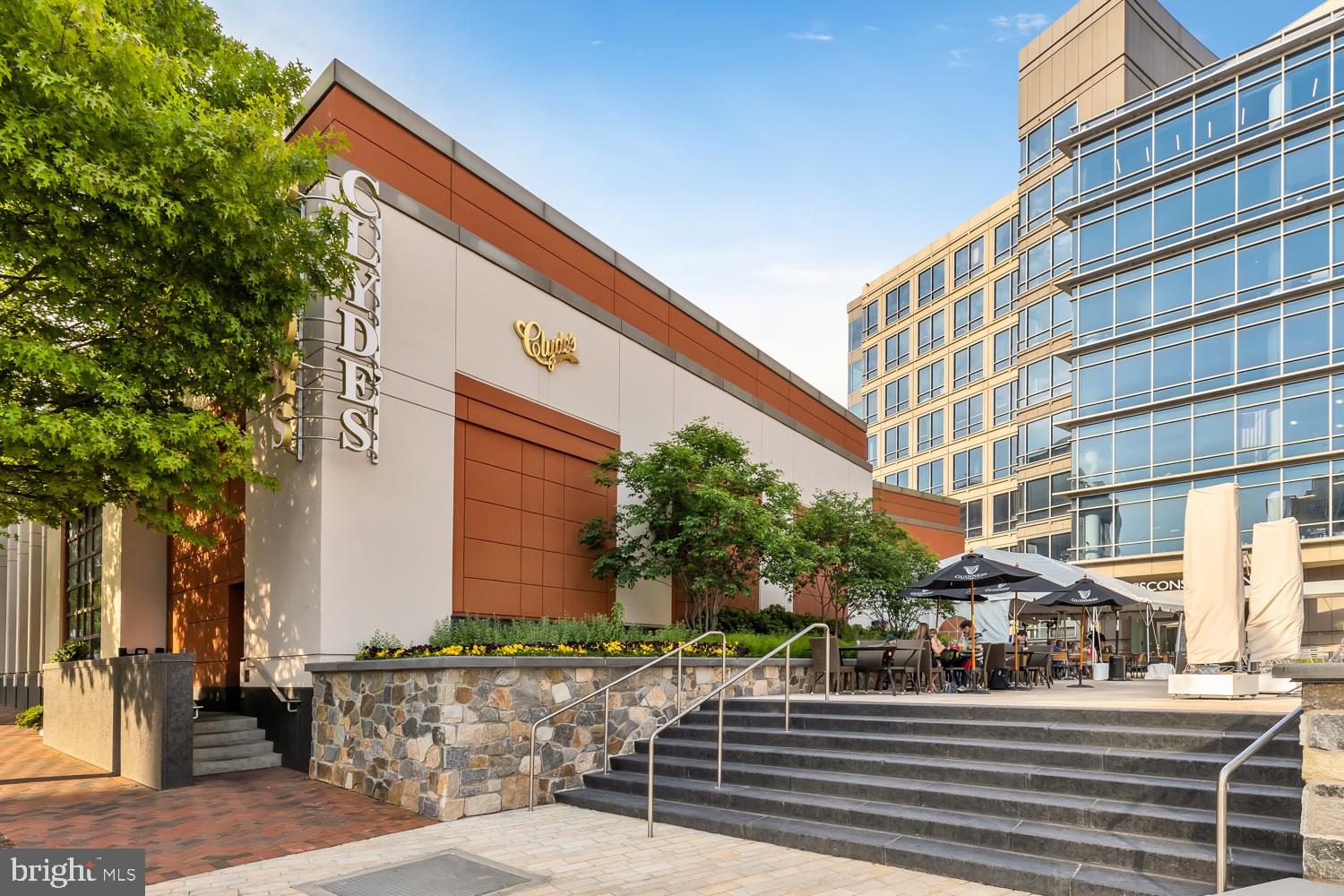 FRIENDSHIP HEIGHTS - Residential Lease