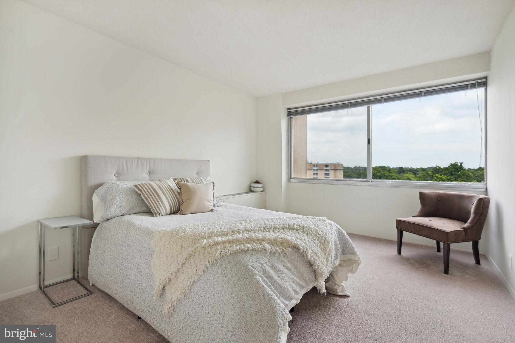 FRIENDSHIP HEIGHTS - Residential Lease