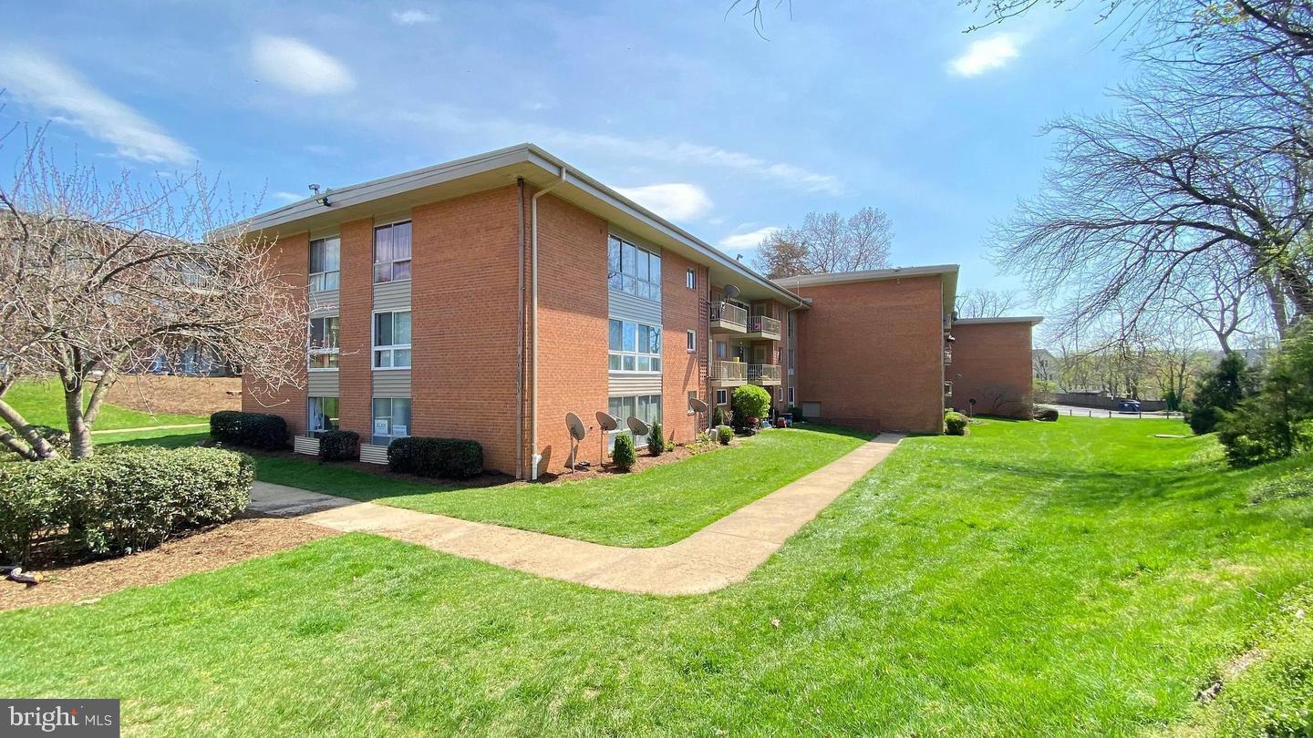 3716 N ROSSER STREET 3716-T3