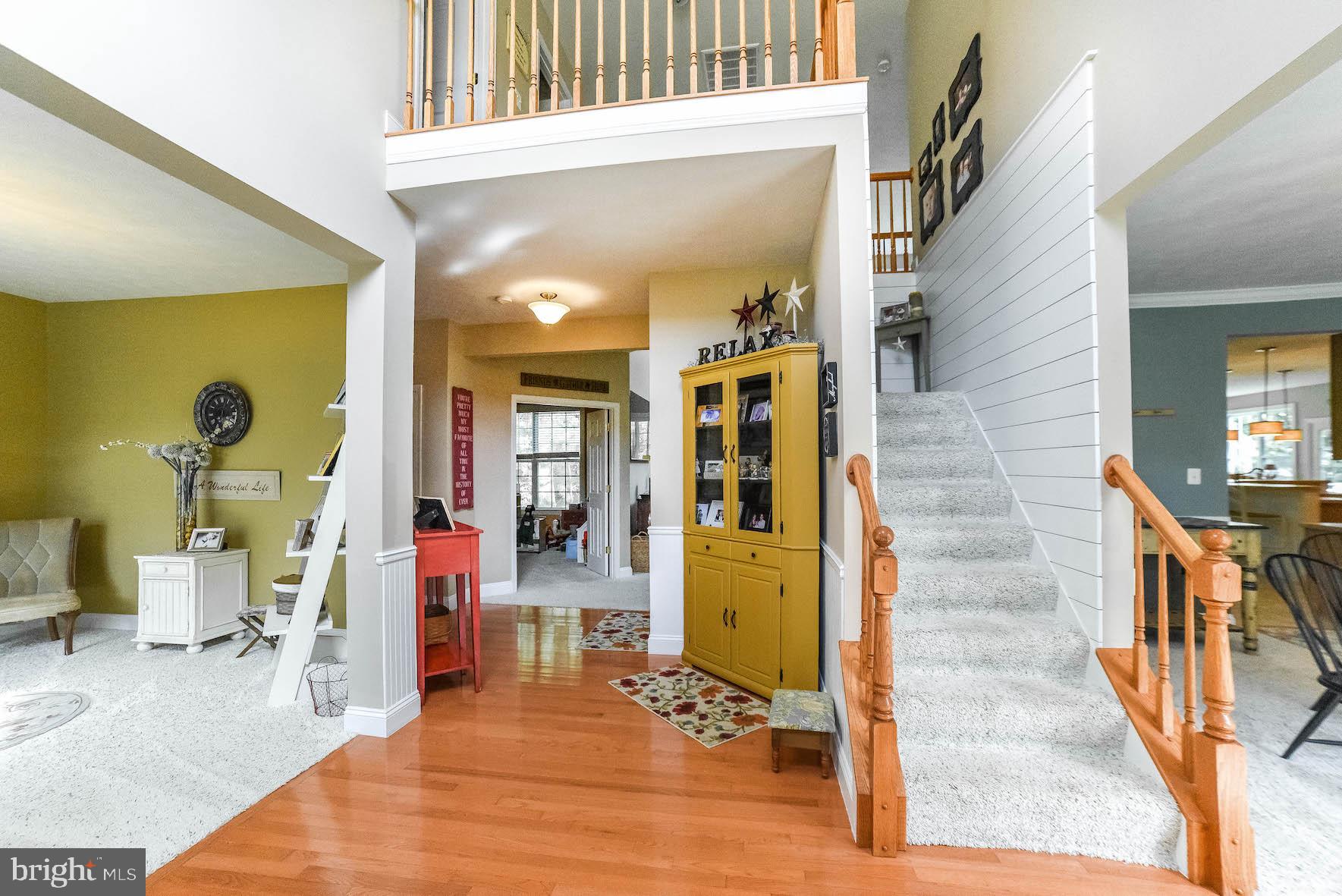 RIVERSIDE FARMS - Residential