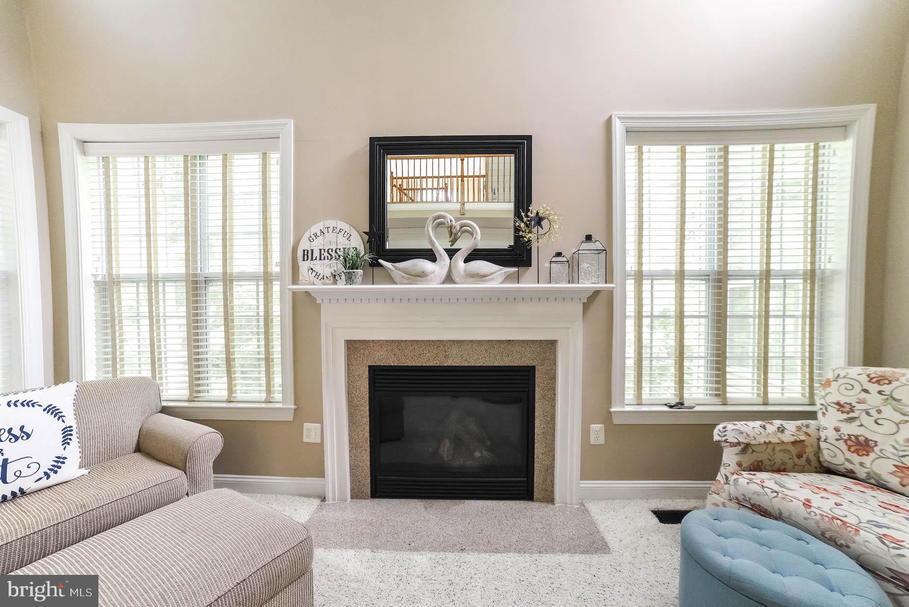 RIVERSIDE FARMS - Residential