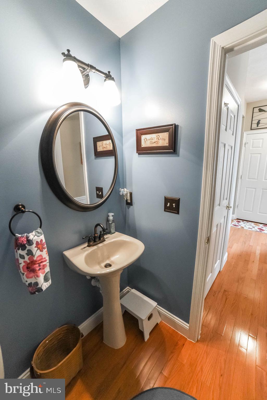 RIVERSIDE FARMS - Residential