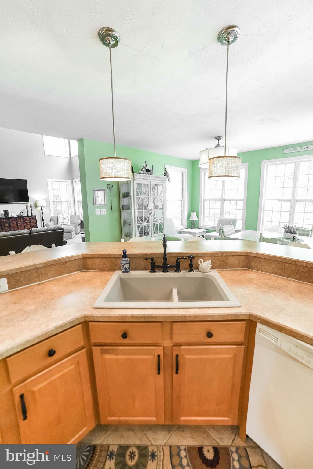 RIVERSIDE FARMS - Residential