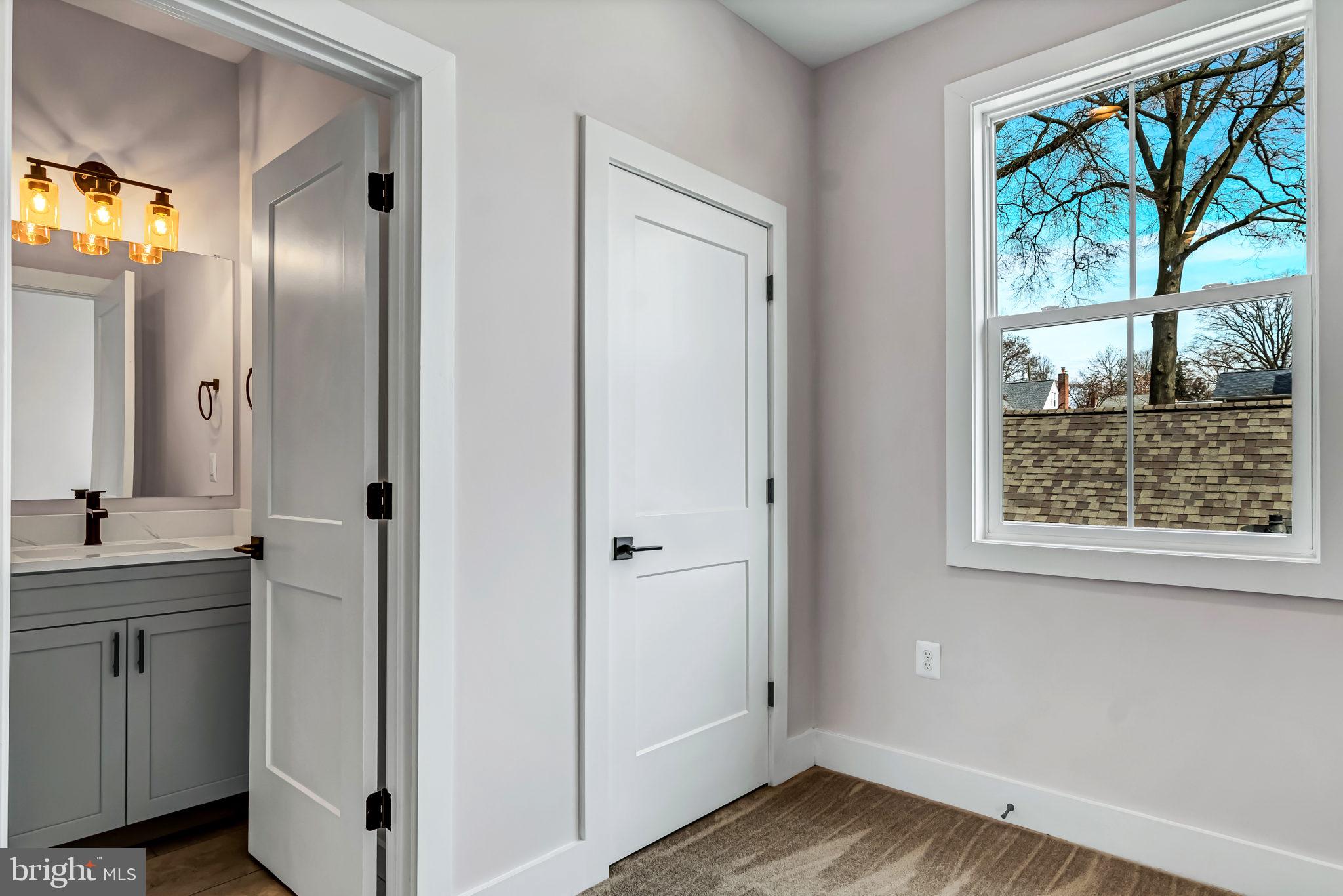 DOUGLAS PARK - Residential