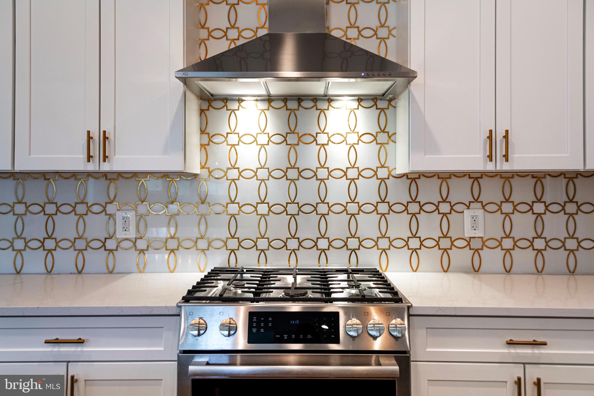 DOUGLAS PARK - Residential